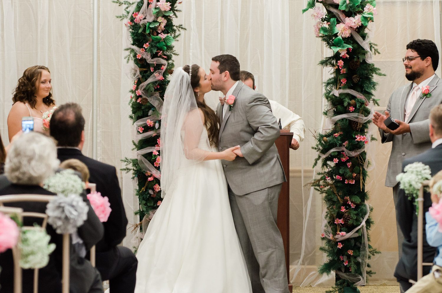 Seattle Wedding Photographer Lessie Blue Photography Wedding Photographers Seattle 2773