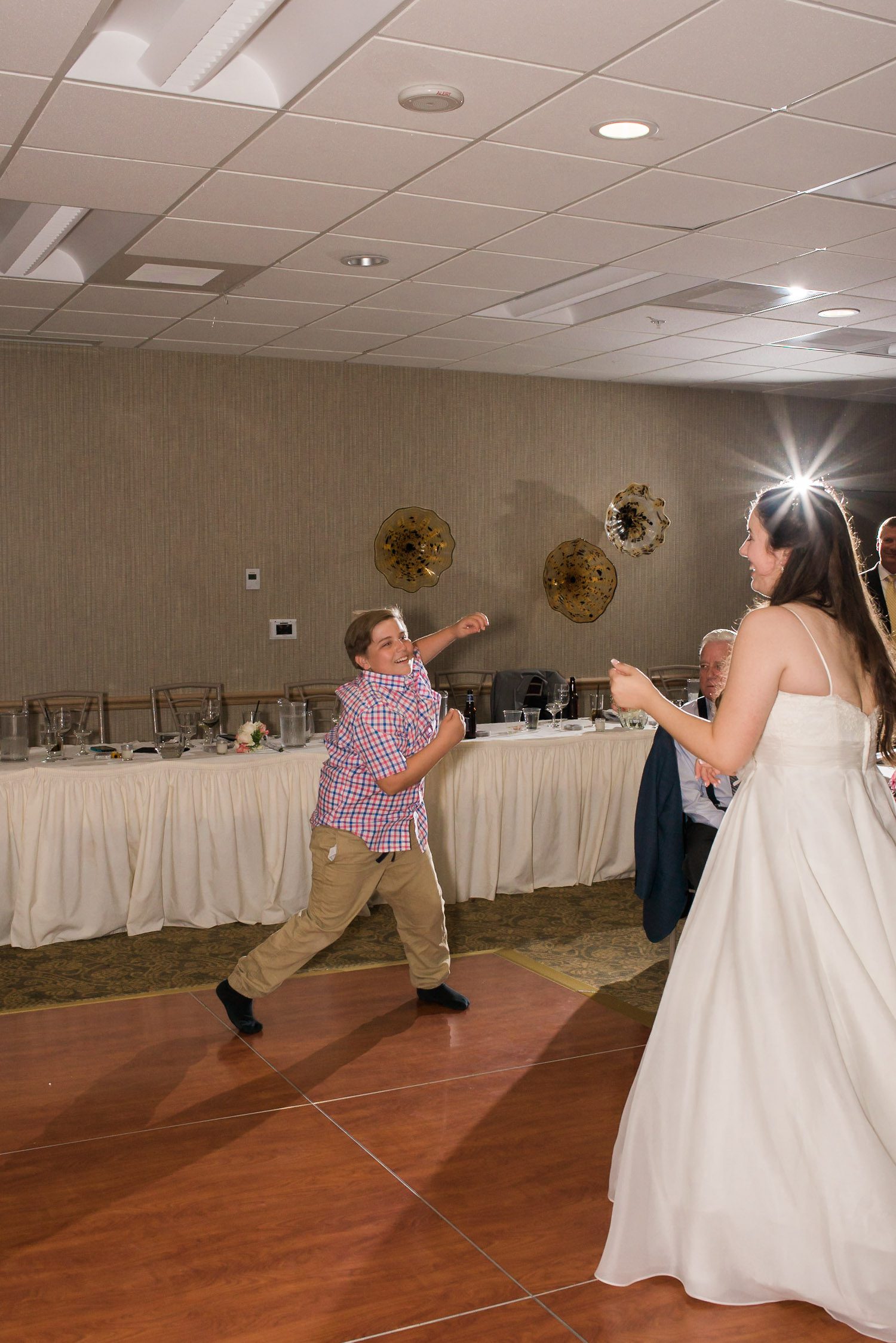 Seattle Wedding Photographer Lessie Blue Photography Wedding Photographers Seattle 3604
