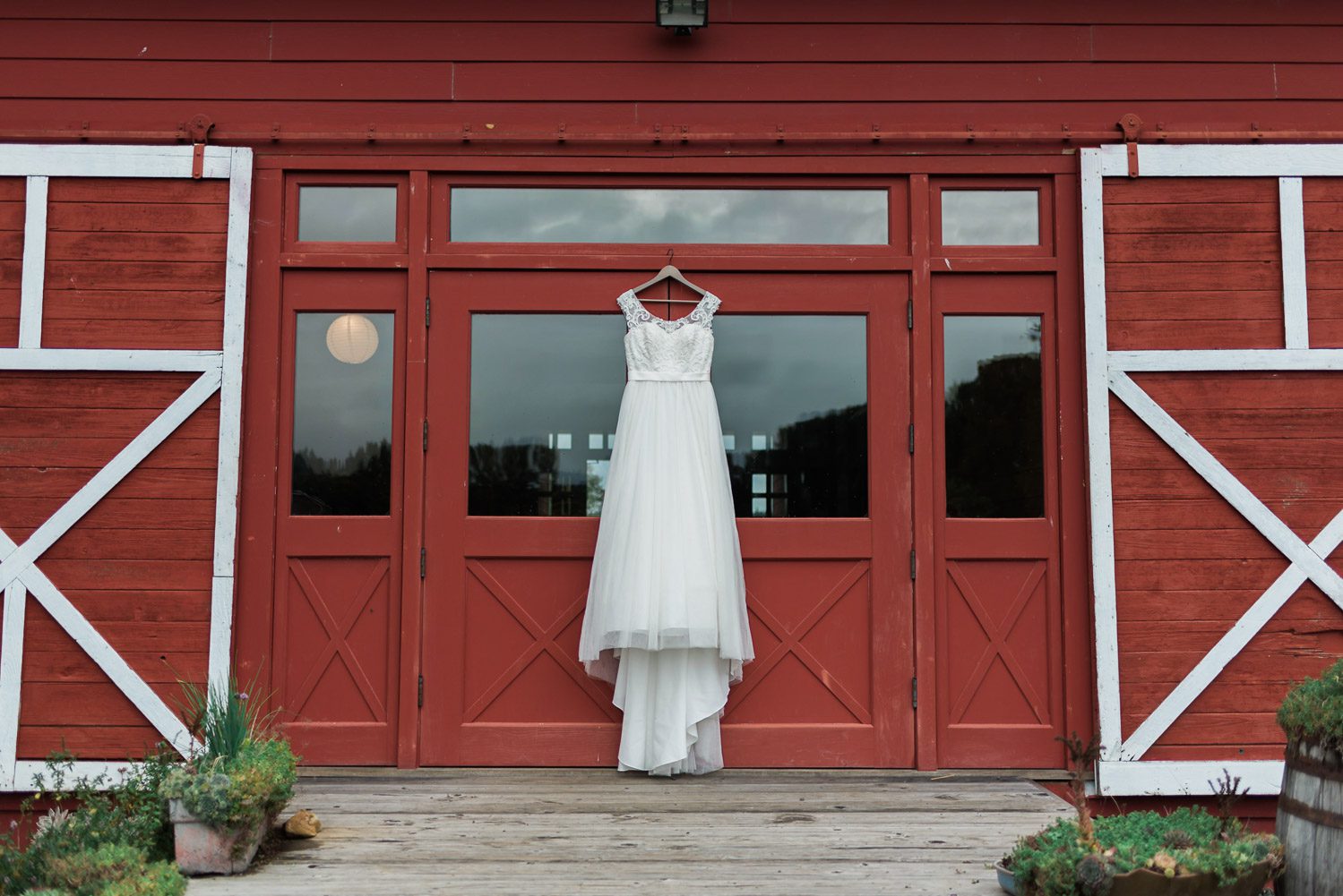 Seattle Wedding Photographer Lessie Blue Photography Wedding Photographers Seattle 4367