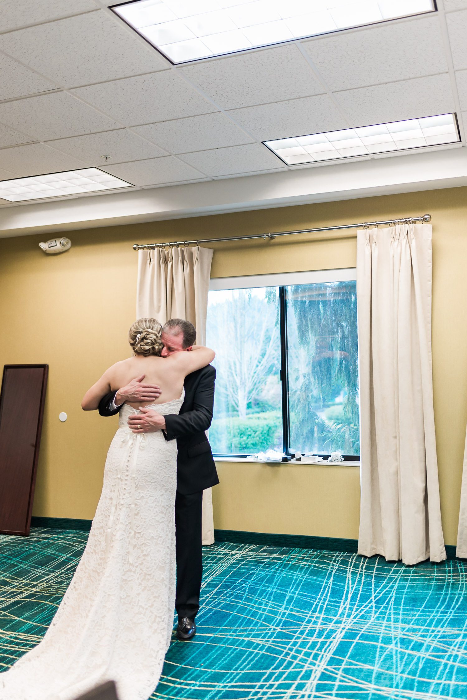 Seattle Wedding Photographer Lessie Blue Photography Wedding Photographers Seattle 5810