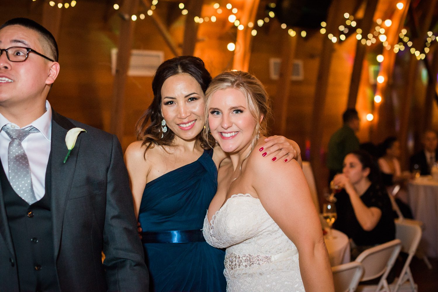 Seattle Wedding Photographer Lessie Blue Photography Wedding Photographers Seattle 6983