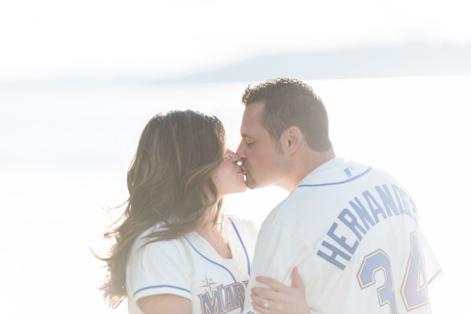 Seattle Wedding Photographer Lessie Blue Photography Wedding Photographers Seattle 3519