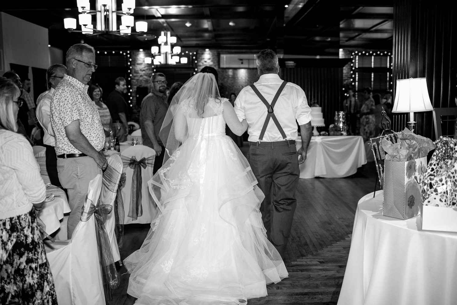 Seattle Wedding Photographer Lessie Blue Photography Wedding Photographers Seattle 0981