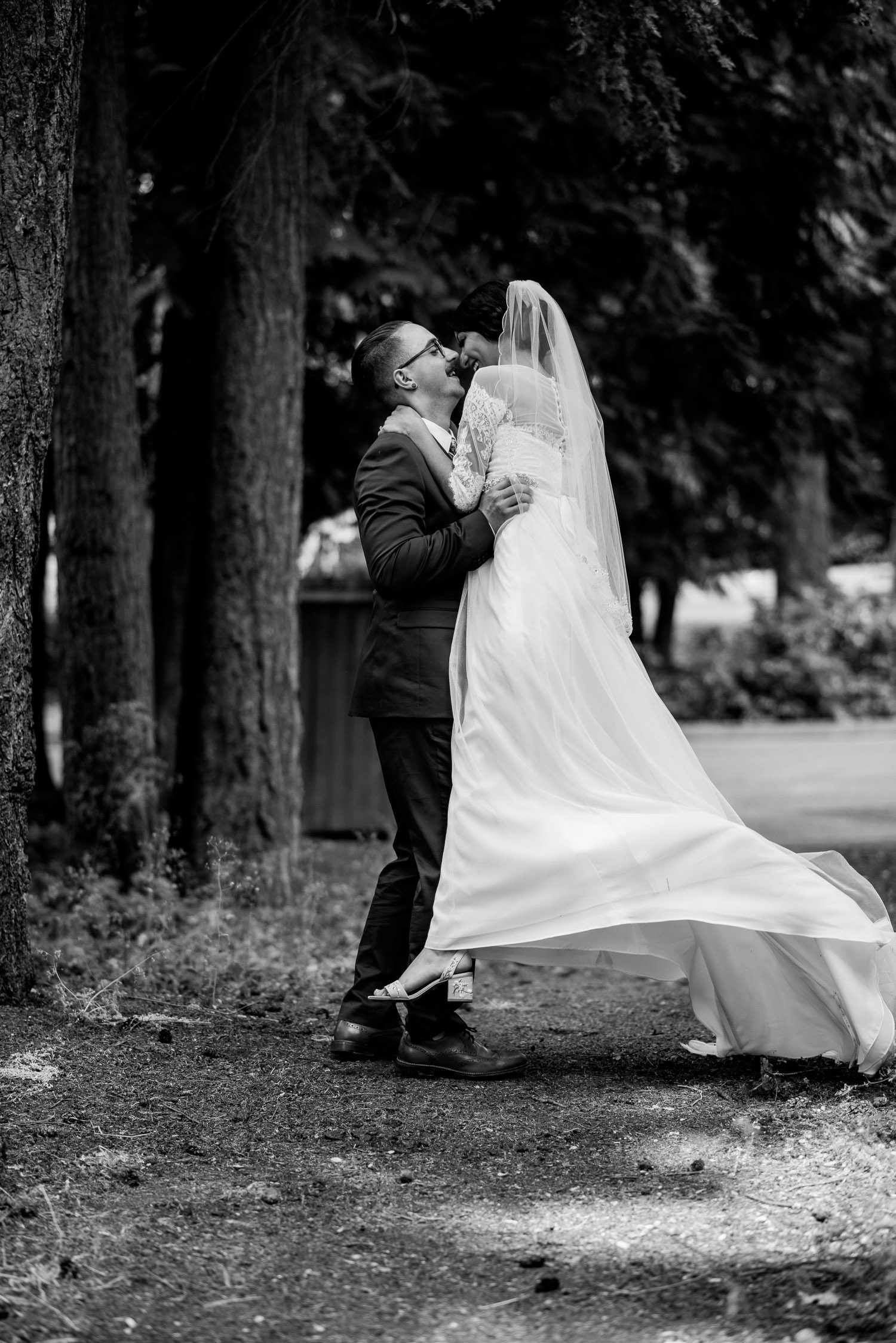 Seattle Wedding Photographer Lessie Blue Photography Wedding Photographers Seattle 3132