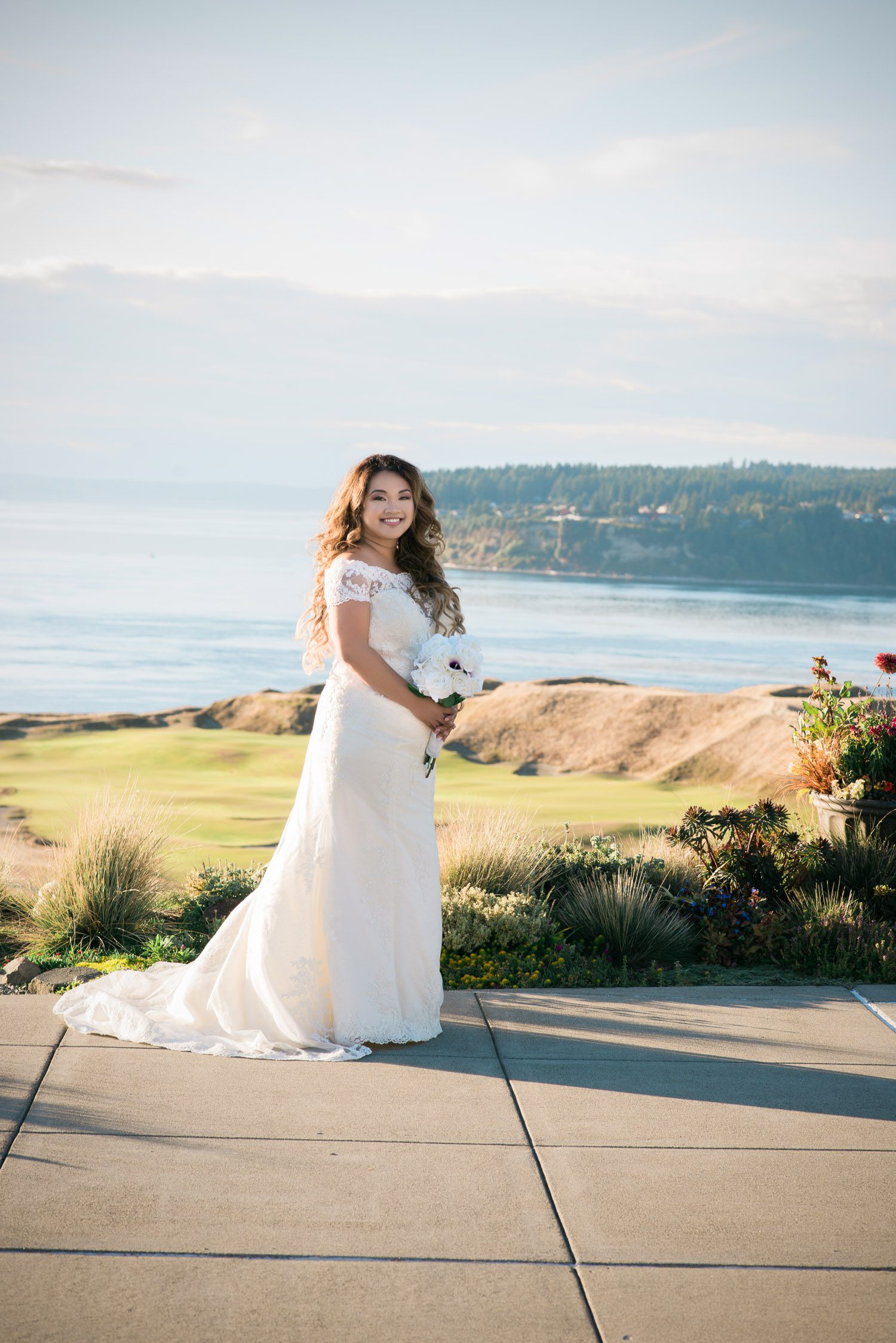 Seattle Wedding Photographer Lessie Blue Photography Wedding Photographers Seattle Chambers Bay Golf Course Wedding 2458