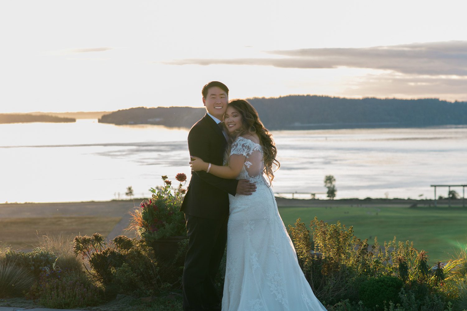 Seattle Wedding Photographer Lessie Blue Photography Wedding Photographers Seattle Chambers Bay Golf Course Wedding 2557