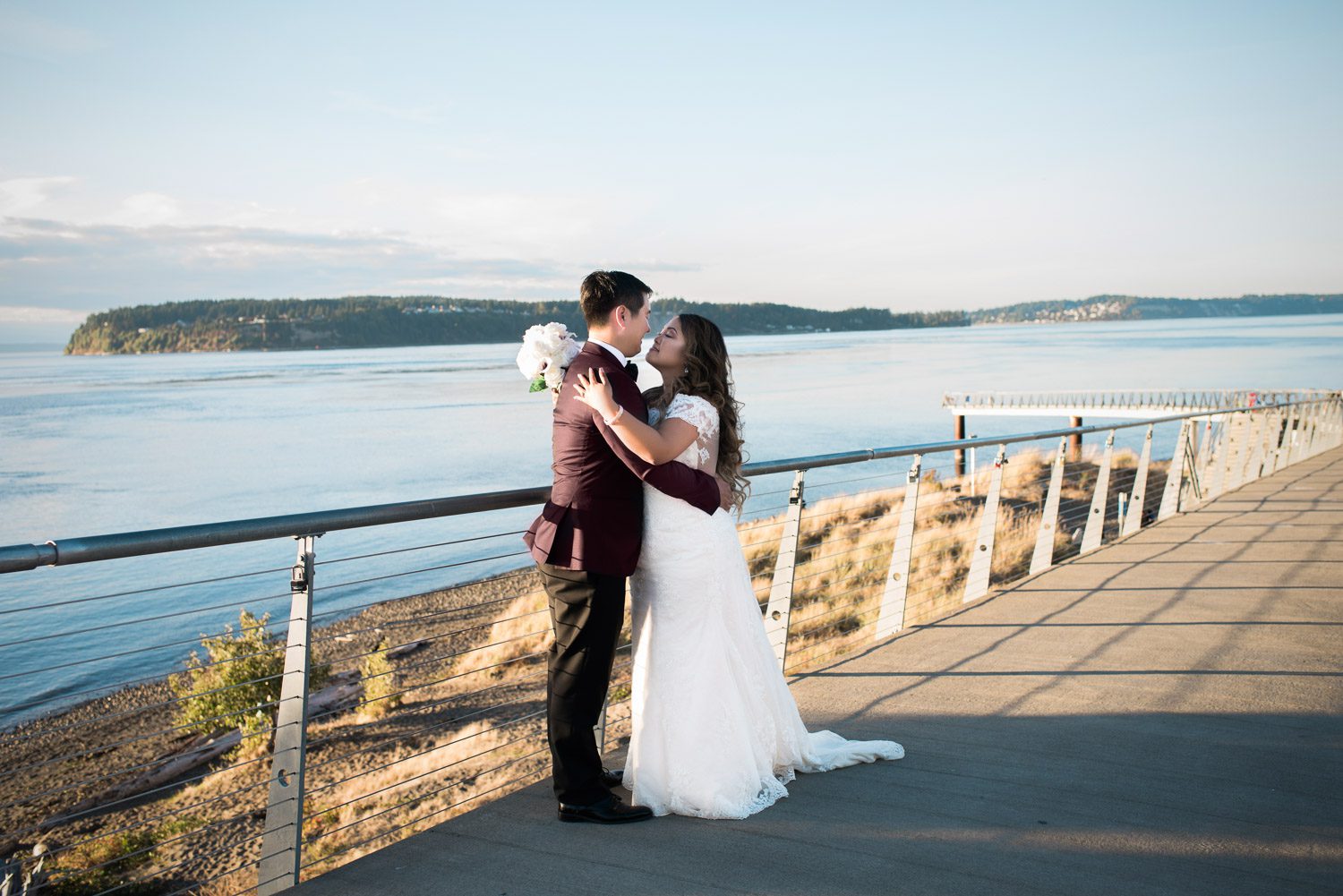 Seattle Wedding Photographer Lessie Blue Photography Wedding Photographers Seattle Chambers Bay Golf Course Wedding 4897