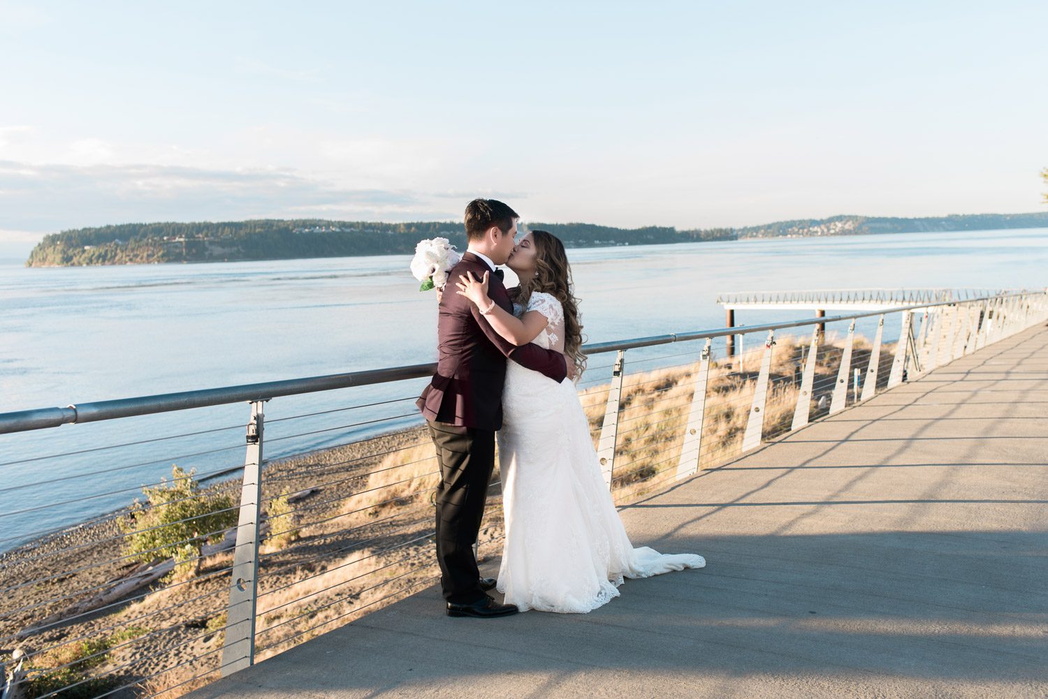 Seattle Wedding Photographer Lessie Blue Photography Wedding Photographers Seattle Chambers Bay Golf Course Wedding 4900