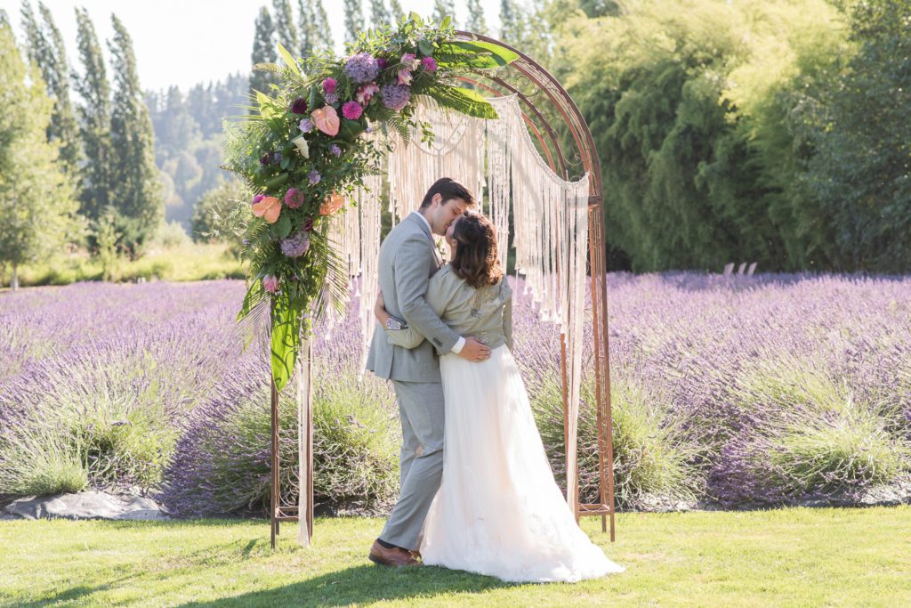 Tacoma Wedding Photographer Lavendar fields Woodinville 8057