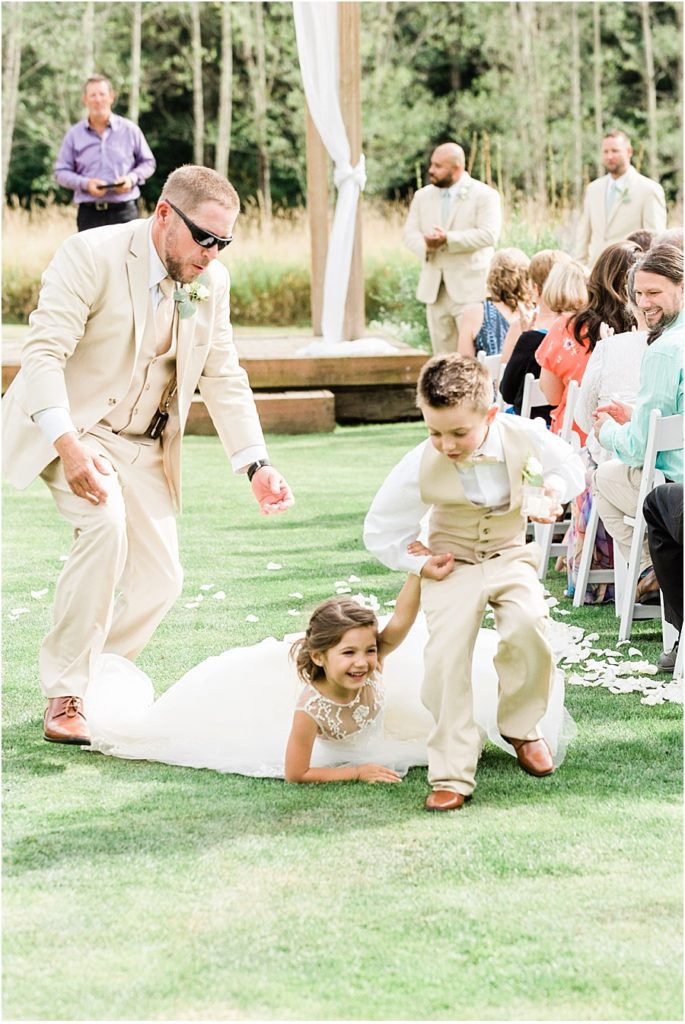 Lessie Blue Photography Tacoma Wedding Photographer 0036
