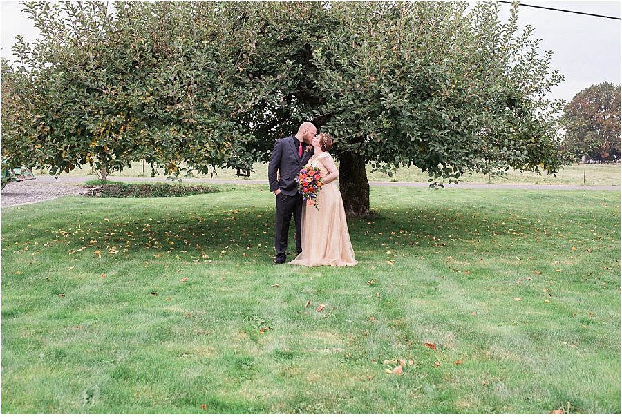 Lessie Blue Photography Tacoma Wedding Photographer 0316