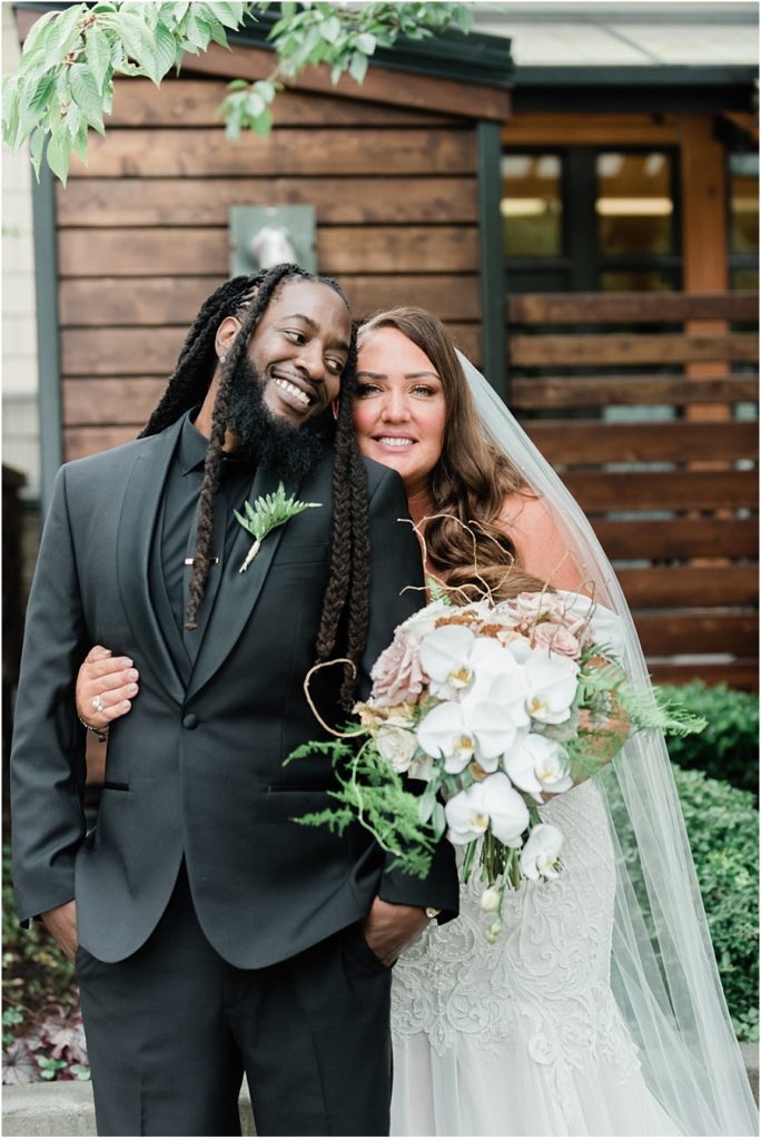 Lessie Blue Photography Tacoma Wedding Photographer 0805