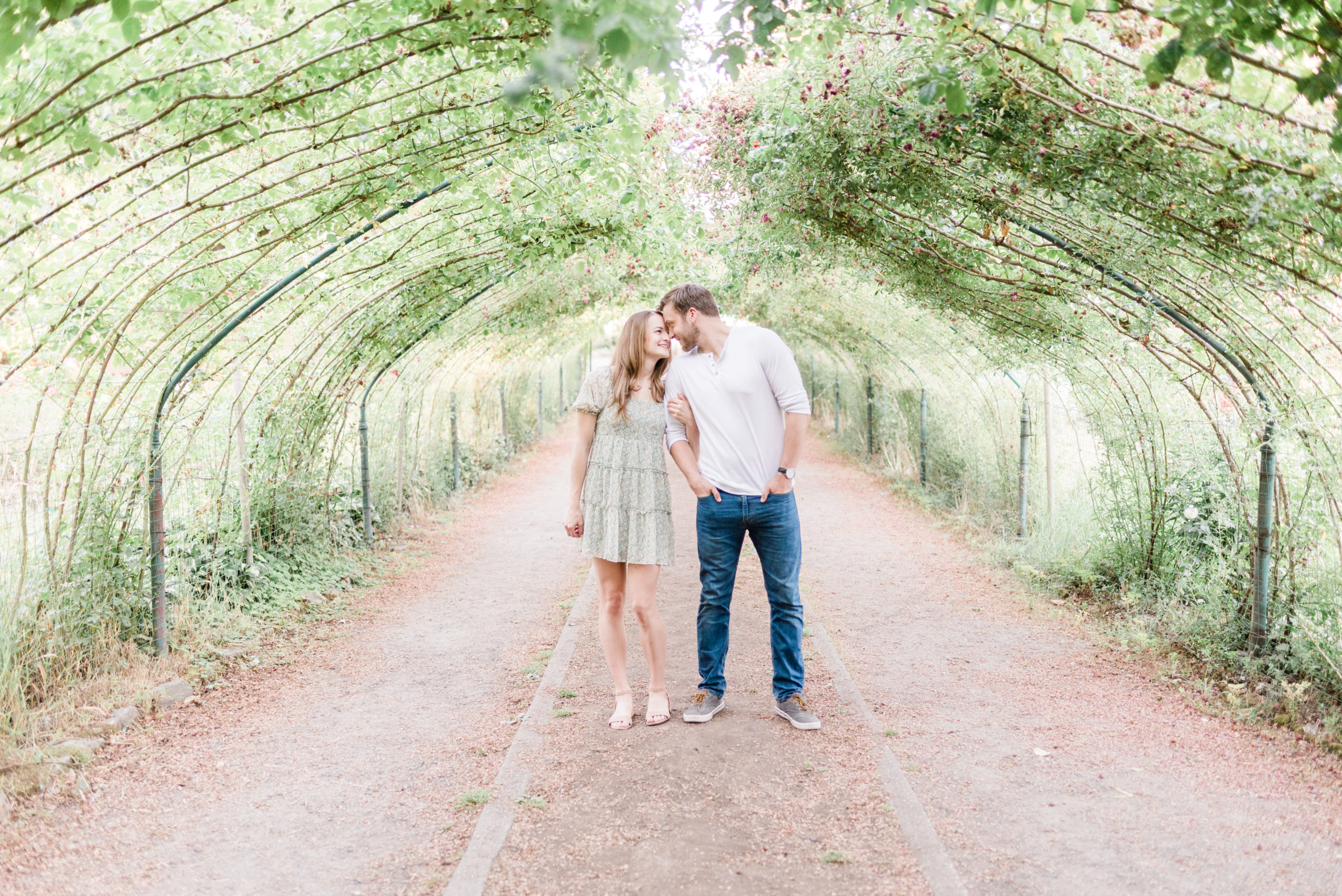 Point Defiance Park Engagement Photography 1 scaled