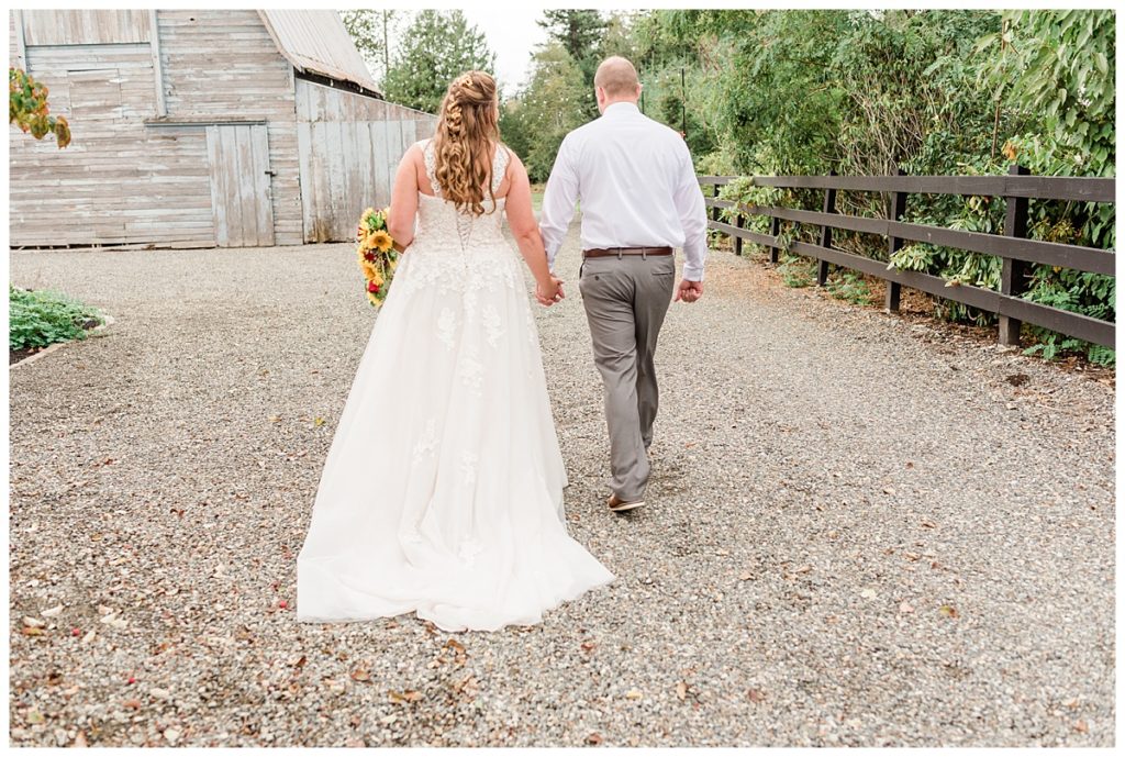 Mount Peak Farm Wedding Enumclaw Washington 26
