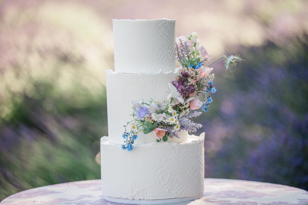 Top 25 Wedding Cake Bakers in Seattle, WA.